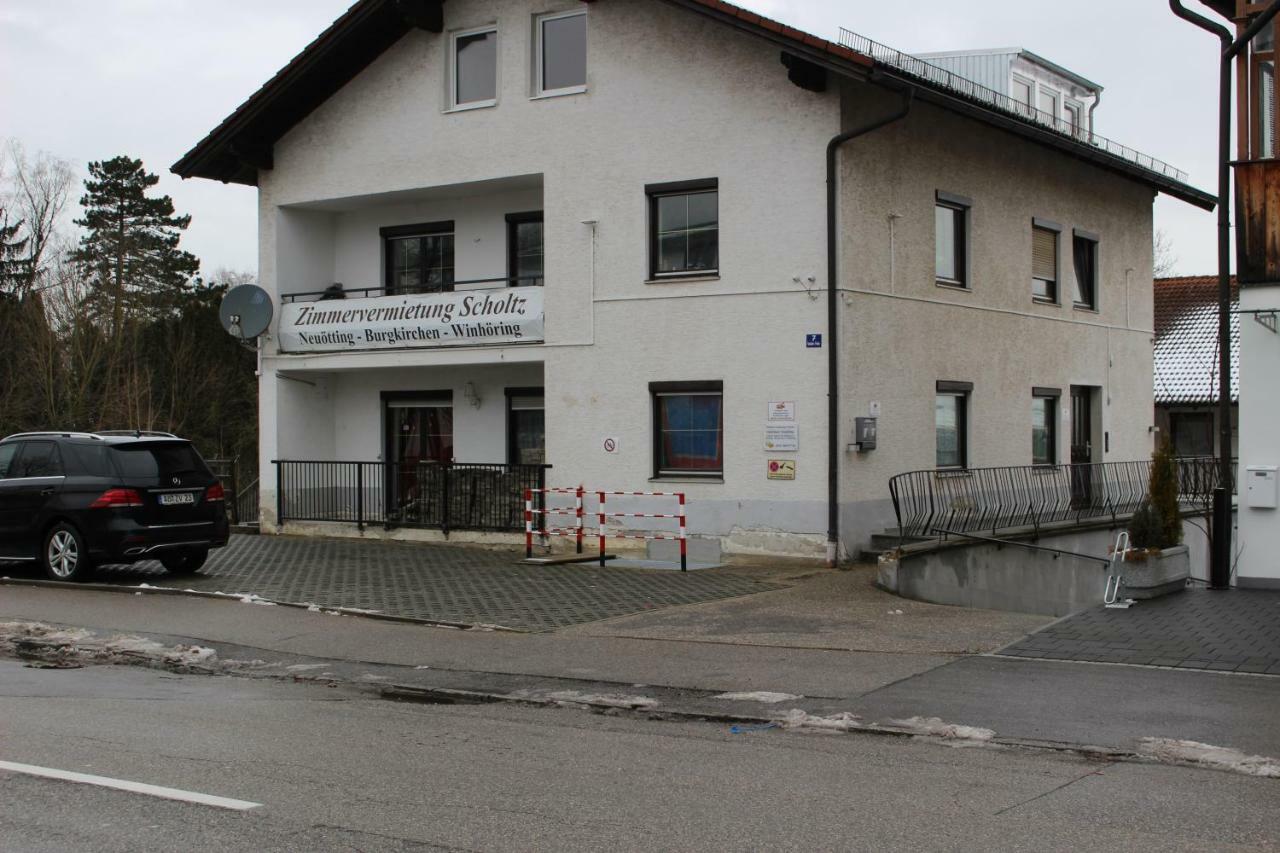 Zv-Scholtz Gaestehaus Neuoetting Simbacher Strasse 7 外观 照片