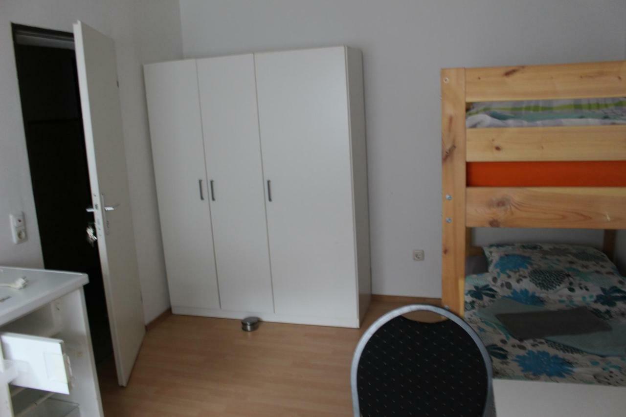 Zv-Scholtz Gaestehaus Neuoetting Simbacher Strasse 7 外观 照片