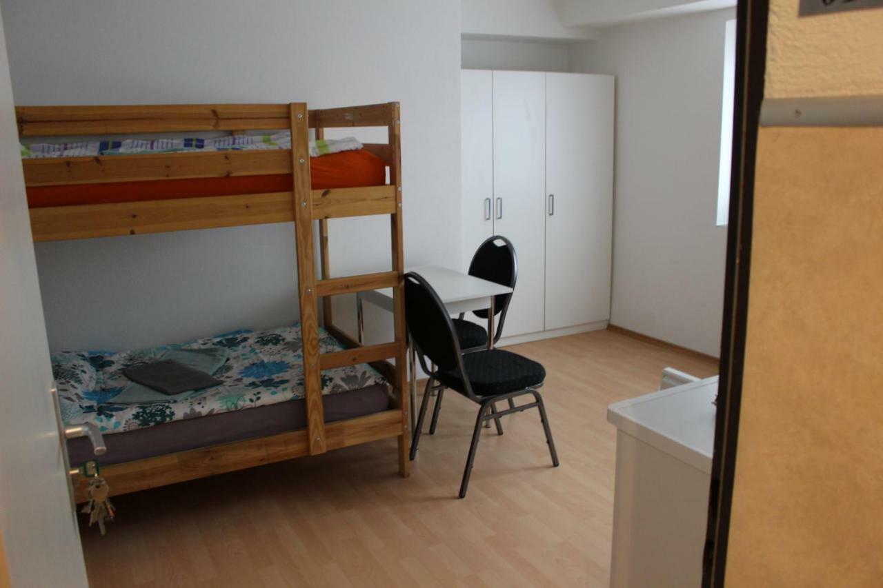 Zv-Scholtz Gaestehaus Neuoetting Simbacher Strasse 7 外观 照片