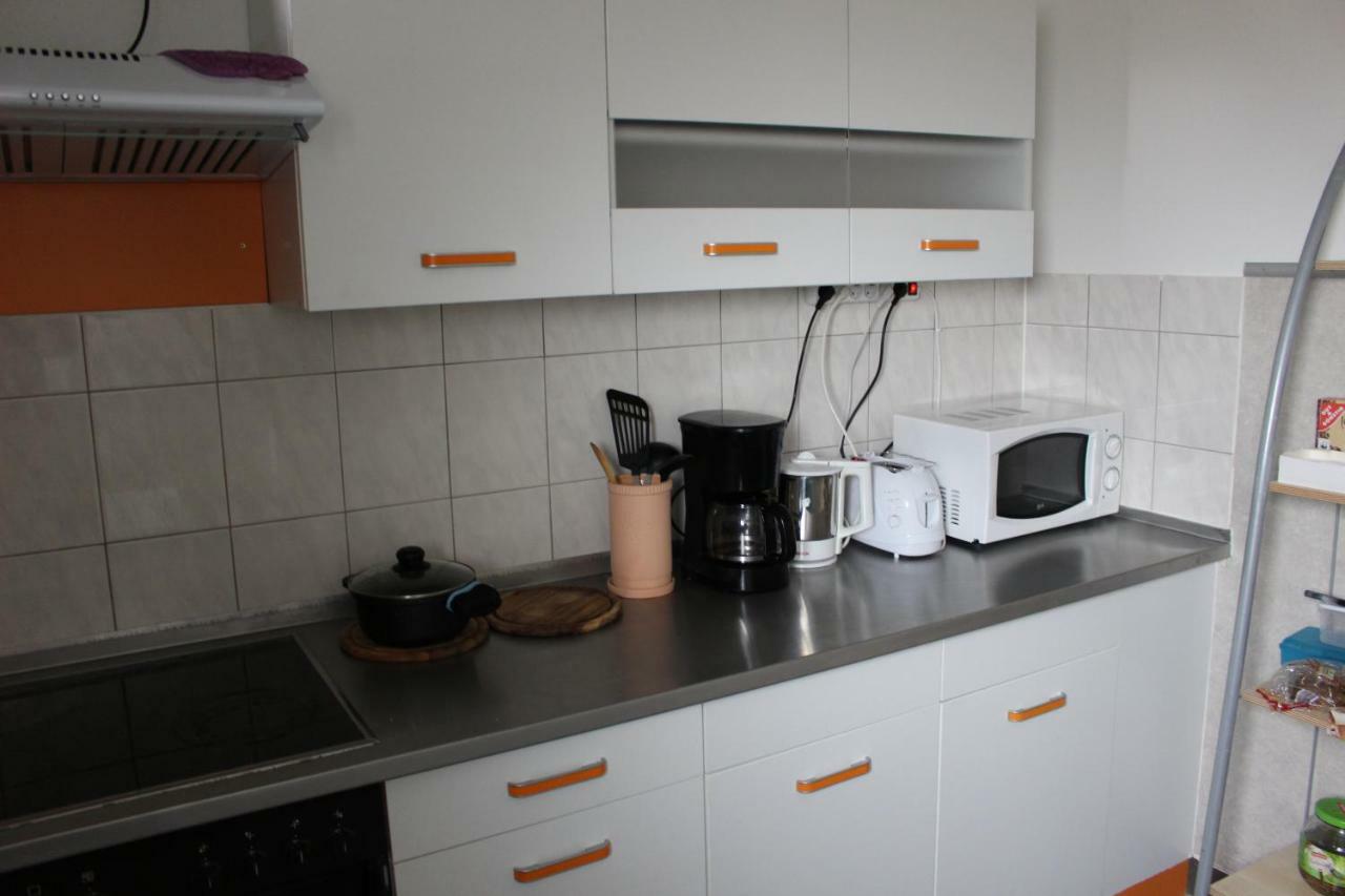 Zv-Scholtz Gaestehaus Neuoetting Simbacher Strasse 7 外观 照片