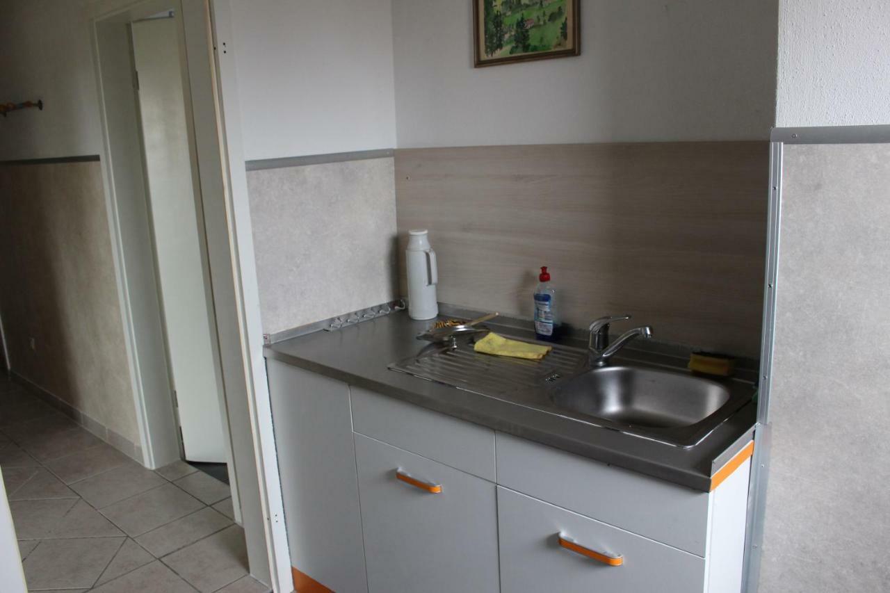 Zv-Scholtz Gaestehaus Neuoetting Simbacher Strasse 7 外观 照片