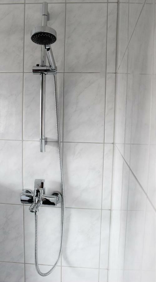 Zv-Scholtz Gaestehaus Neuoetting Simbacher Strasse 7 外观 照片
